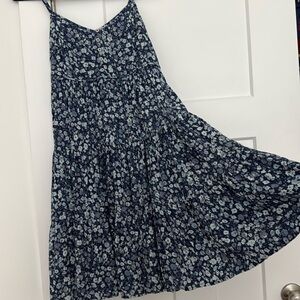 Lucky Brand fully lined Navy Floral SunDress w/ adjustable spaghetti straps. M.